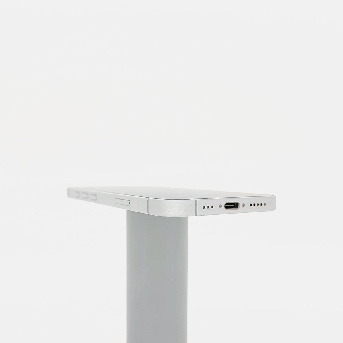 95新 Apple iPhone 16 128G 白色 中國大陸版