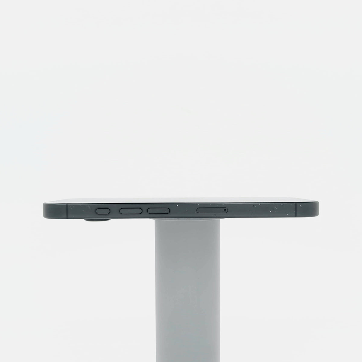 95新 Apple iPhone 16 Pro 128G 黑色鈦金屬 中國大陸版