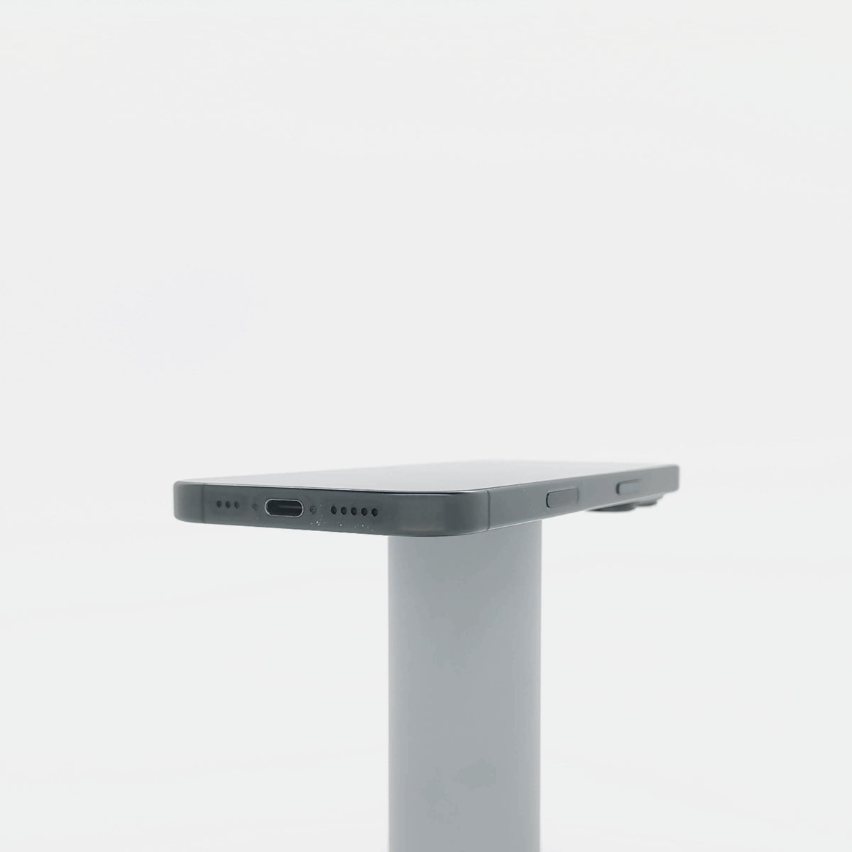 95新 Apple iPhone 16 Pro 256G 黑色鈦金屬 中國大陸版