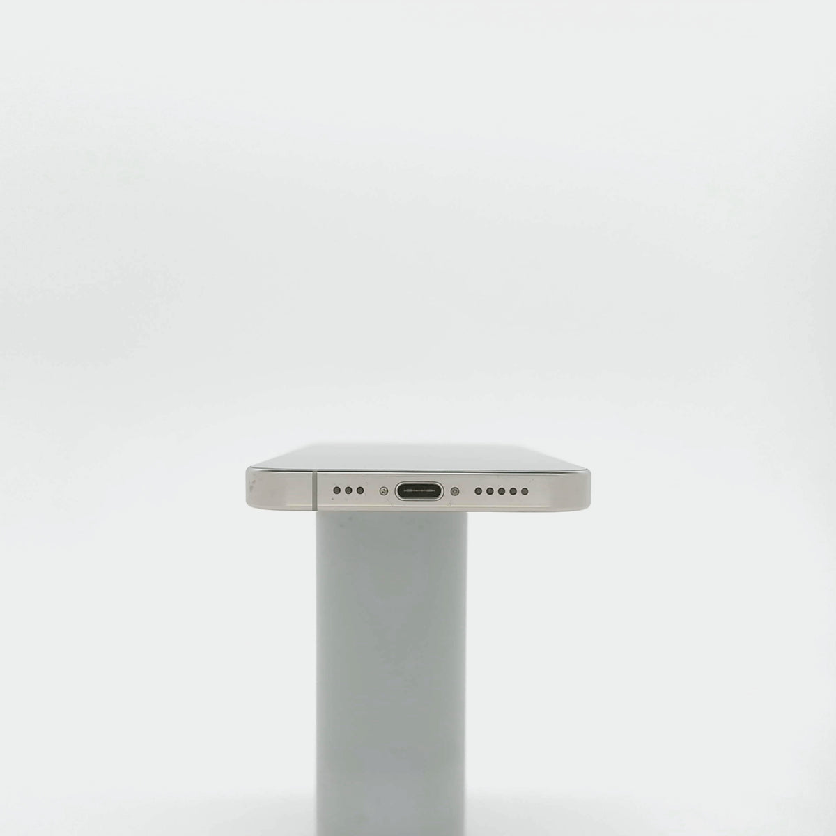 95新 Apple iPhone 16 Pro 128G 原色鈦金屬 中國大陸版
