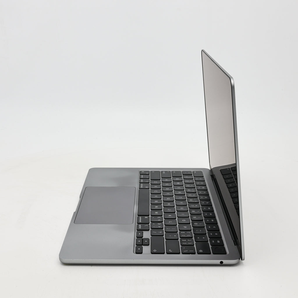 95新 Apple MacBook Air 22年 13寸 M2（8+8核） 8G RAM 256G SSD 深空灰色