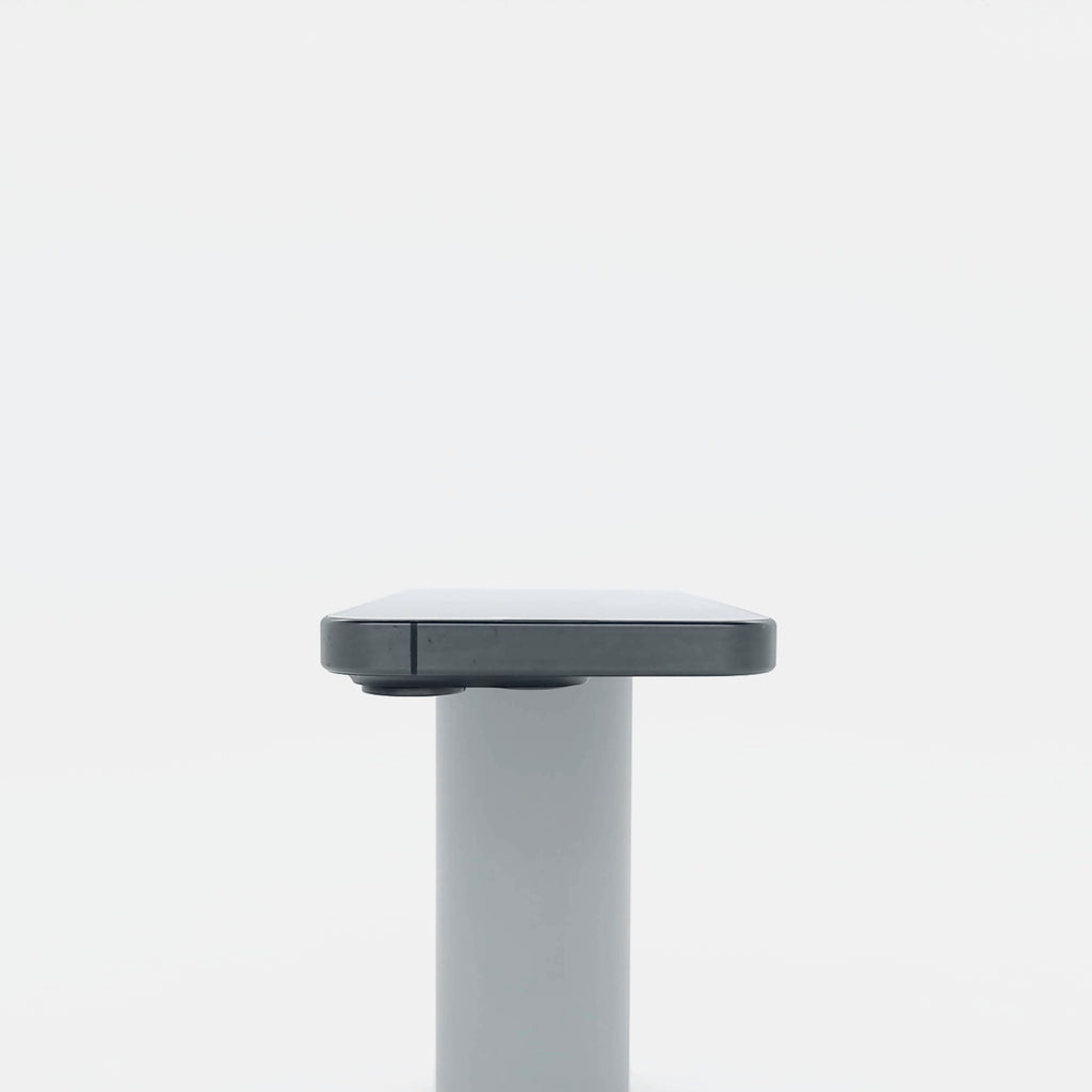 95新 Apple iPhone 15 Pro 128G 黑色鈦金屬 中國大陸版