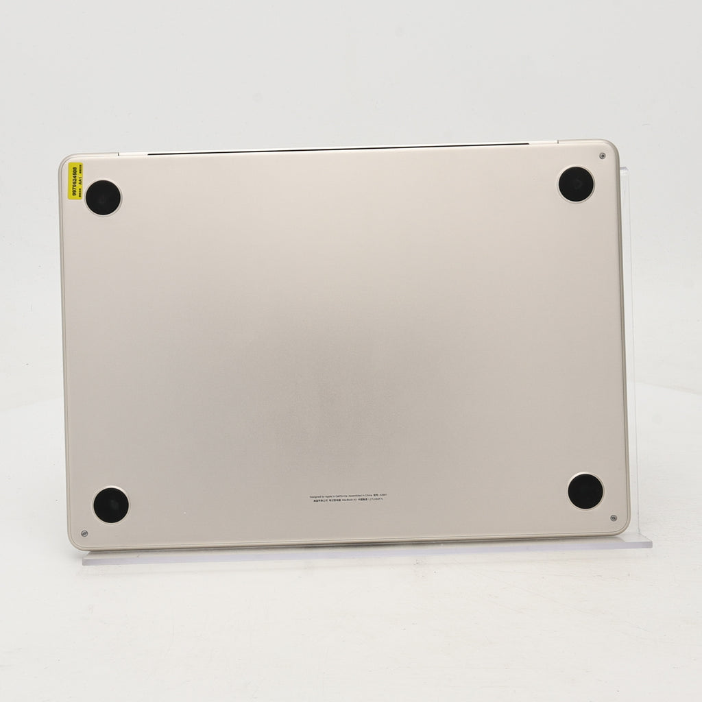 95新 Apple MacBook Air 22年 13寸 M2（8+10核） 16G RAM 256G SSD 星光色