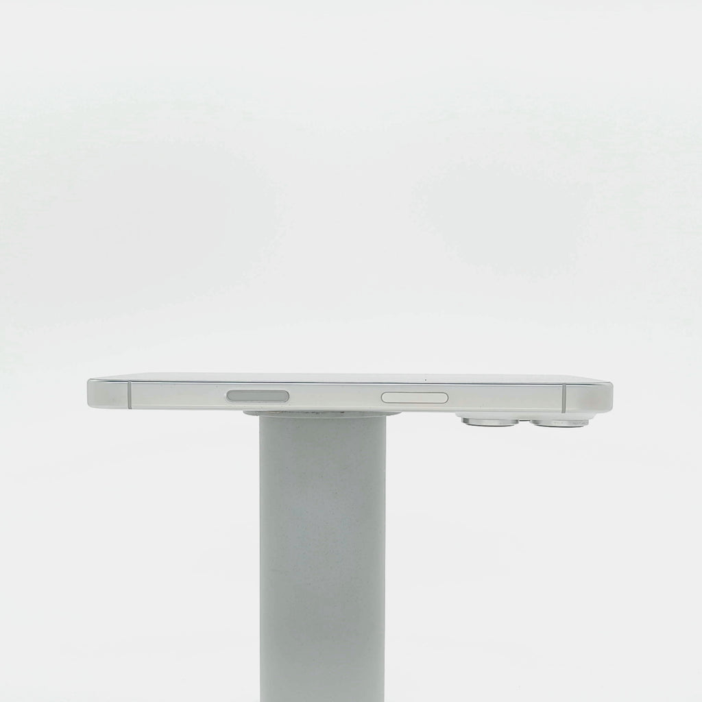 95新 Apple iPhone 16 Pro 256G 白色鈦金屬 中國大陸版
