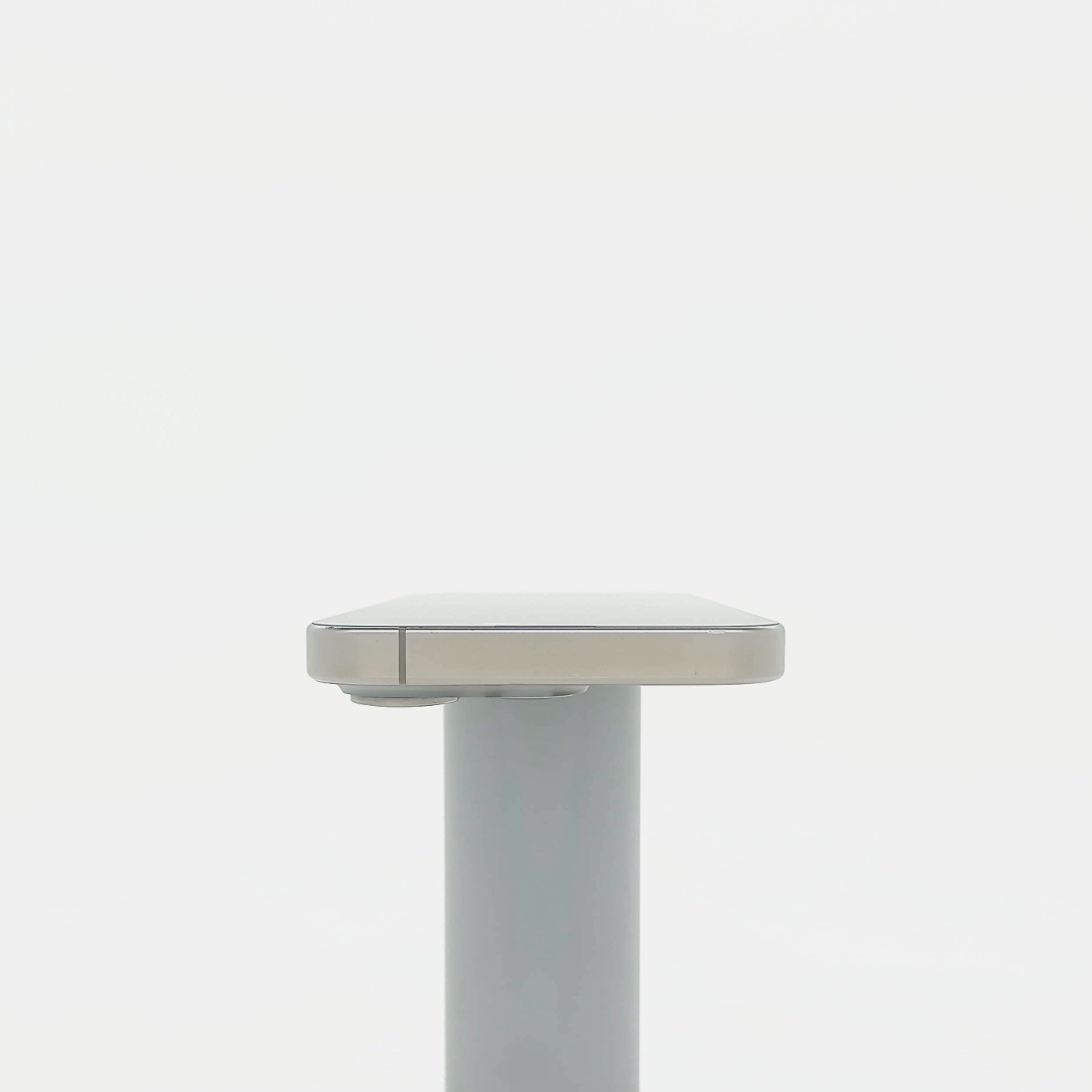 95新 Apple iPhone 15 Pro 256G 原色鈦金屬 中國大陸版