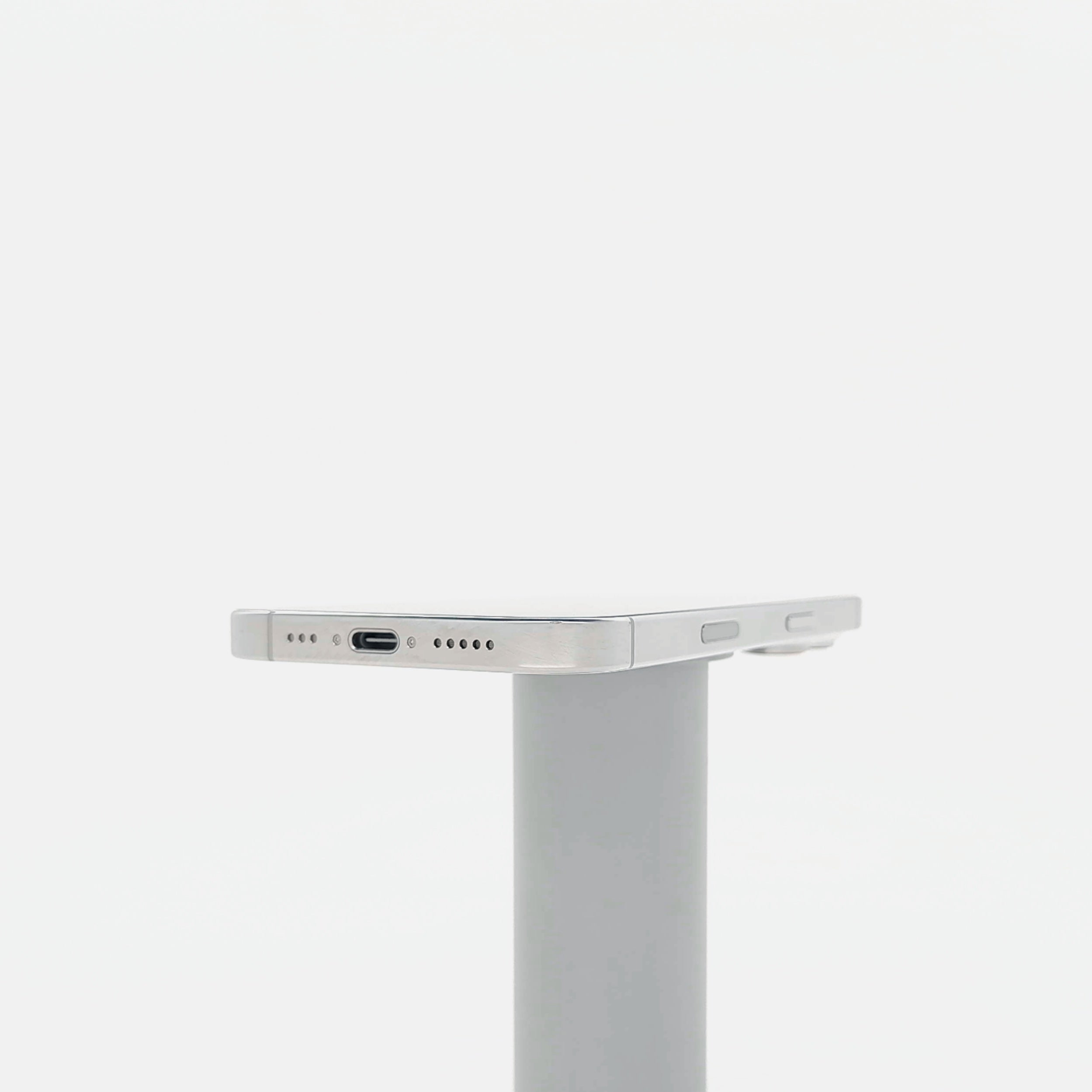 95新 Apple iPhone 16 Pro 128G 白色鈦金屬 中國大陸版