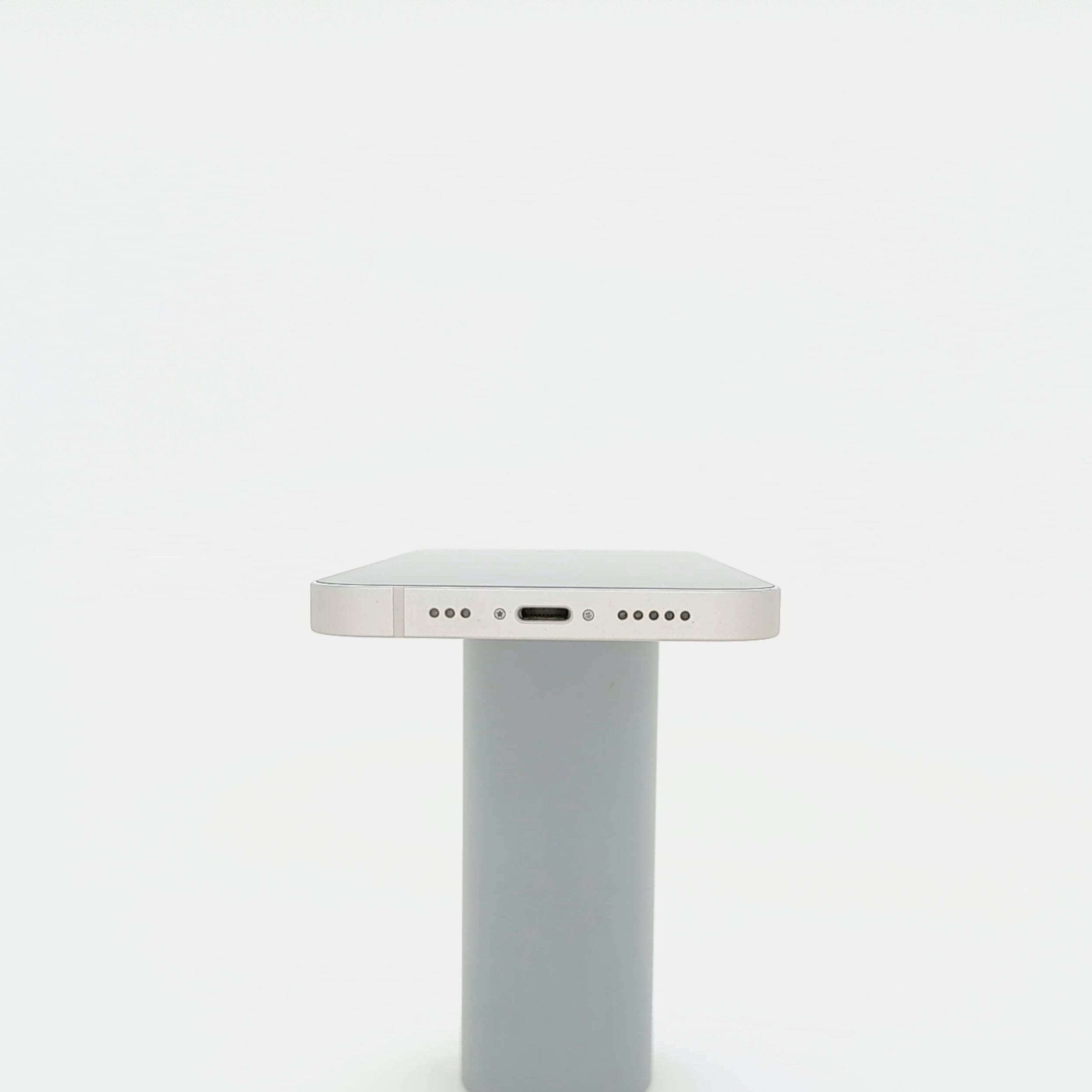 95新 Apple iPhone 13 128G 星光色 中國大陸版