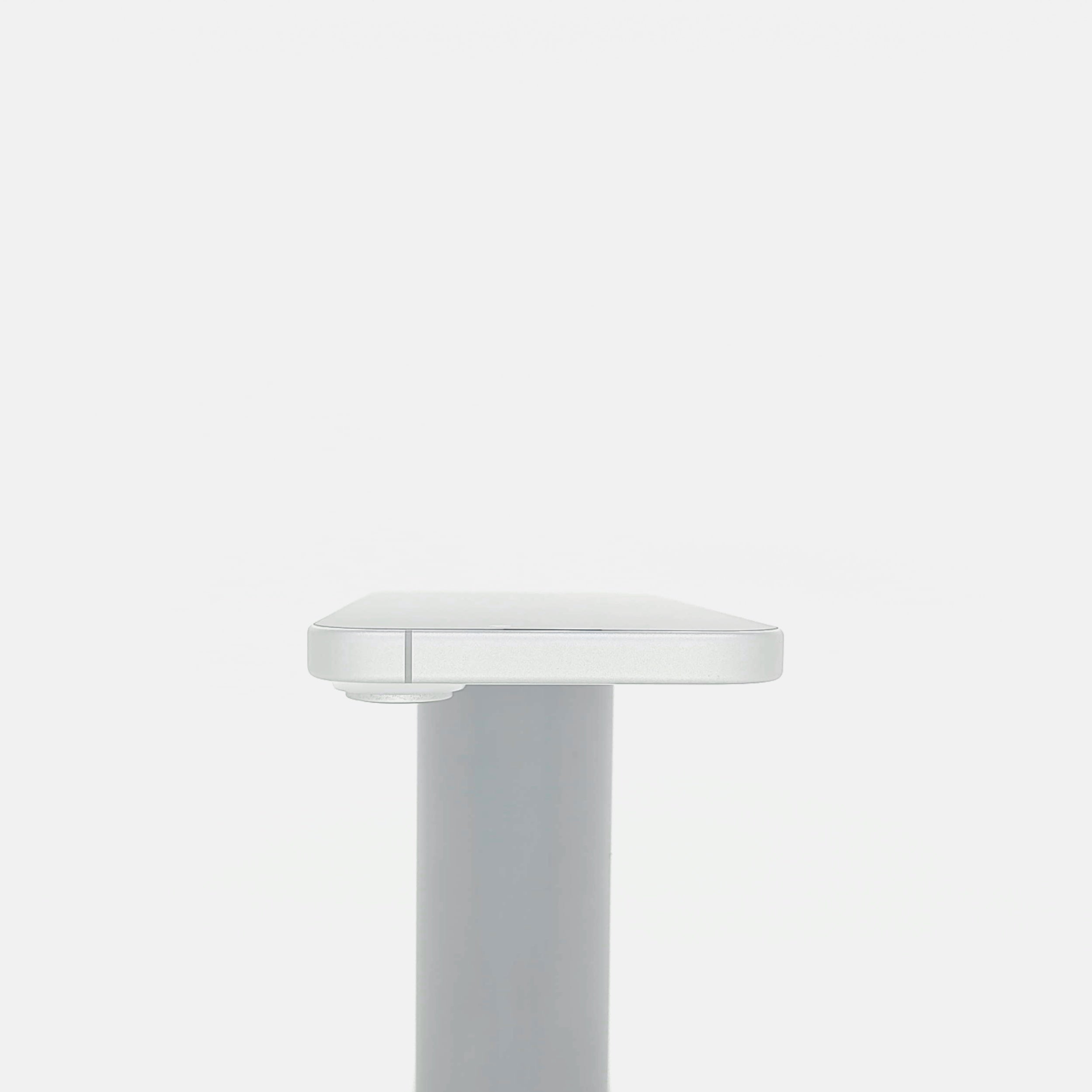 95新 Apple iPhone 16 256G 白色 中國大陸版