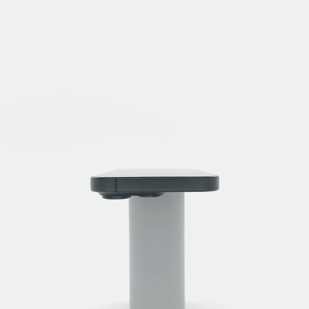 95新 Apple iPhone 16 Pro 128G 黑色鈦金屬 中國大陸版