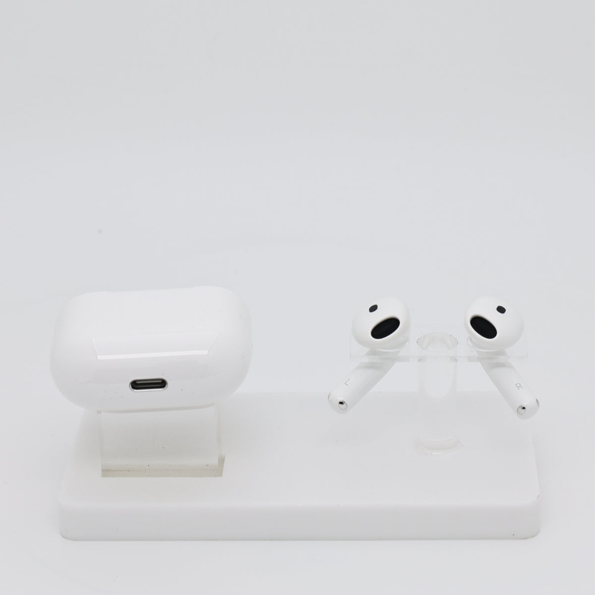 99新 Apple AirPods 5 白色