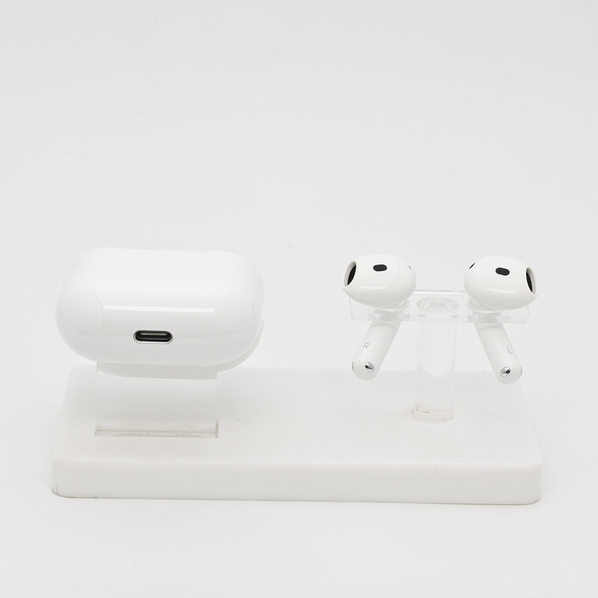 99新 Apple AirPods 4 (不支持主動降噪) 白色
