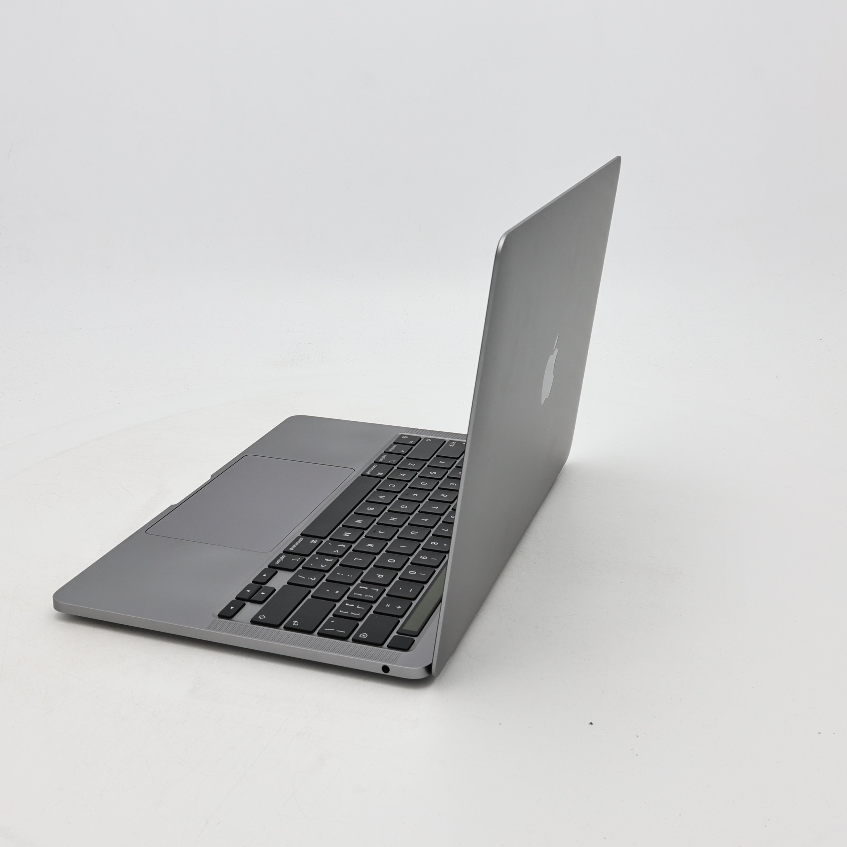 95新 Apple MacBook Pro 22年 13寸 M2（8+10核） 8G RAM 512G SSD 深空灰色