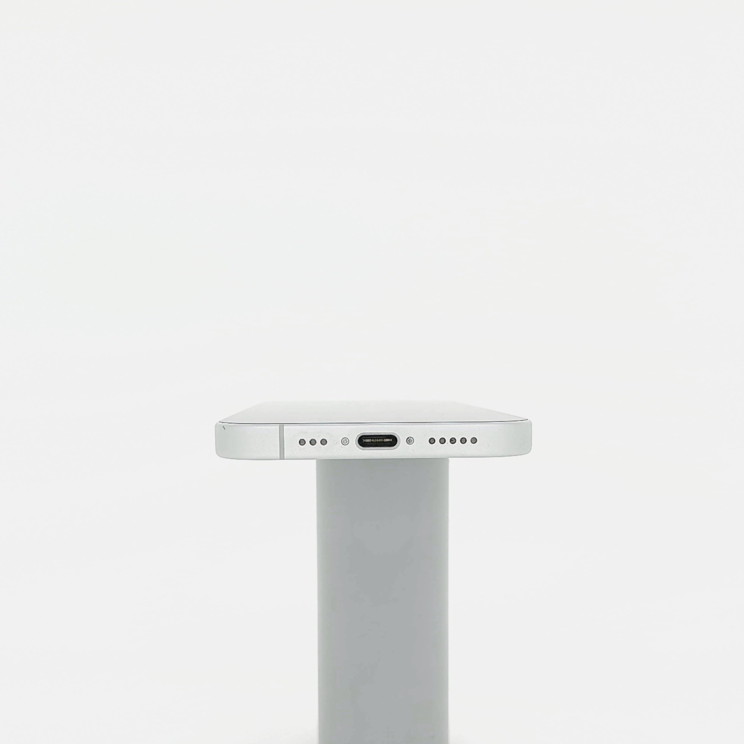 95新 Apple iPhone 16 256G 白色 中國大陸版