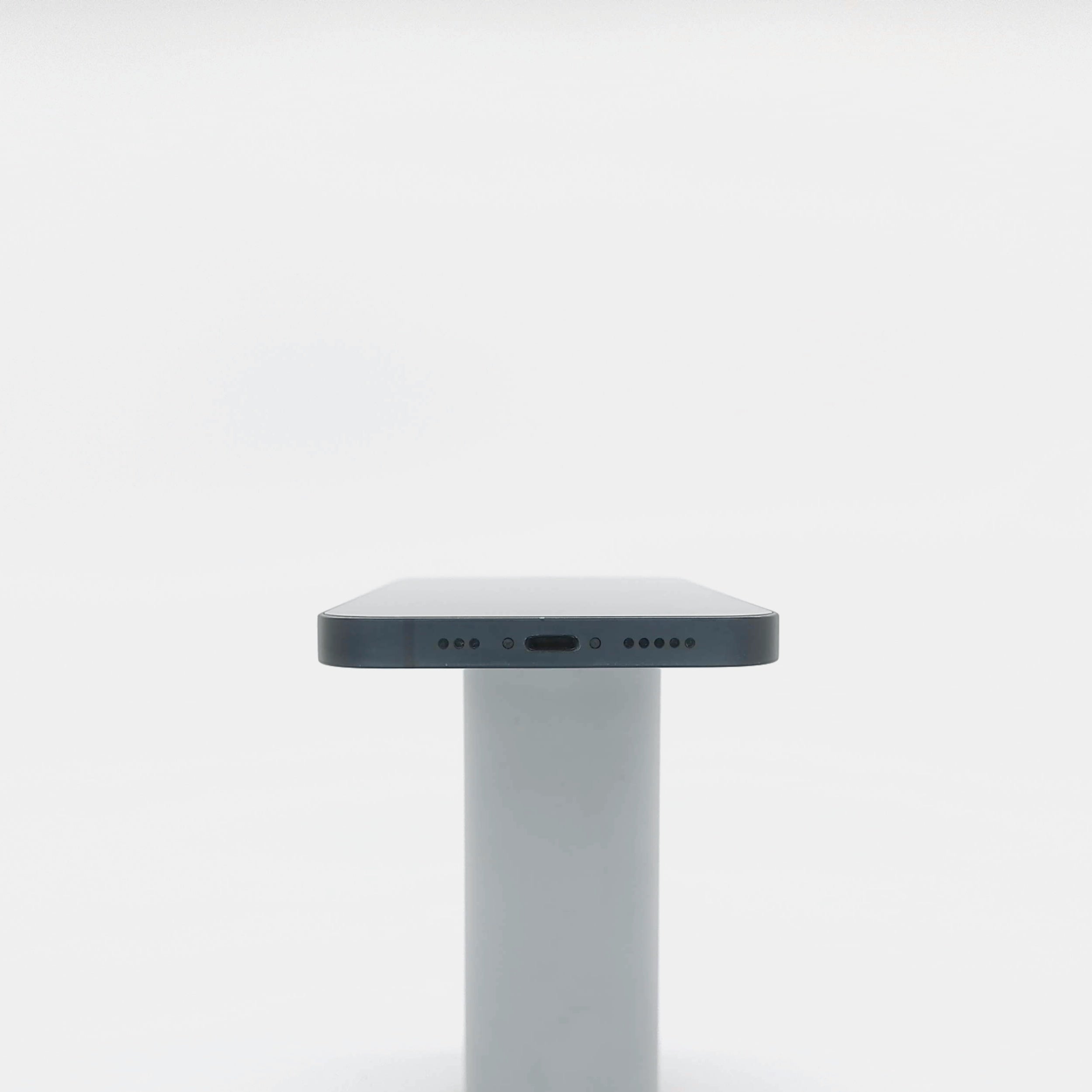 95新 Apple iPhone 13 128G 午夜色 中國大陸版