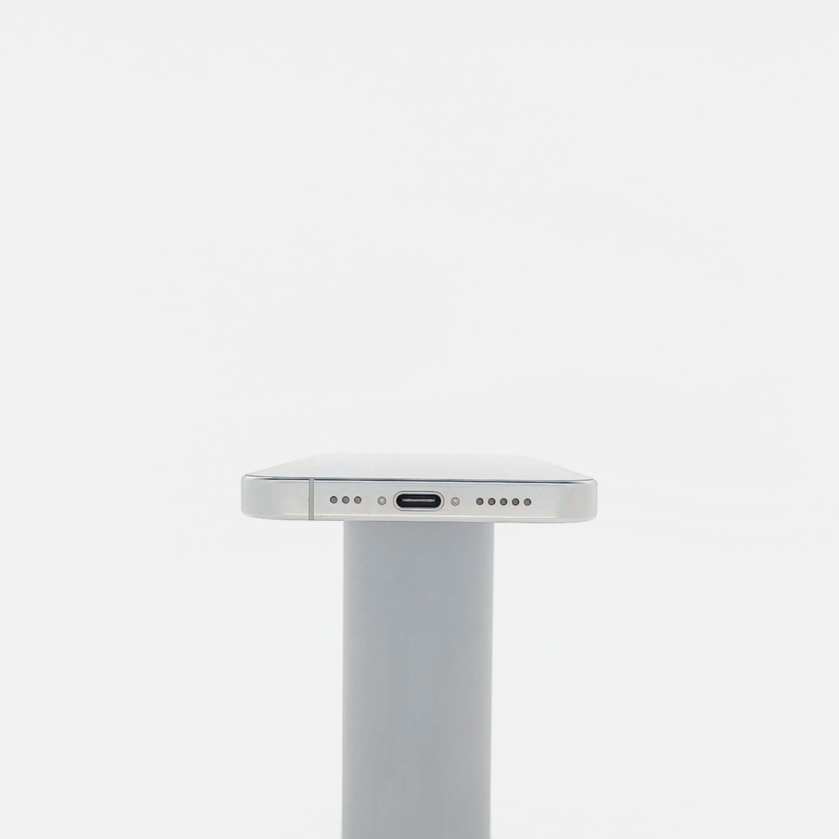 95新 Apple iPhone 16 Pro 128G 白色鈦金屬 中國大陸版