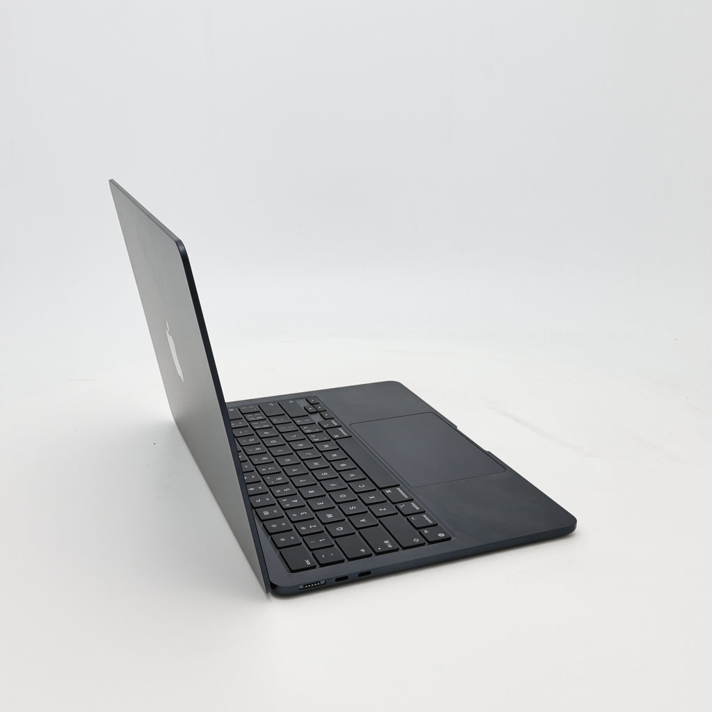 99新 Apple MacBook Air 22年 13寸 M2（8+8核） 16G RAM 256G SSD 午夜色