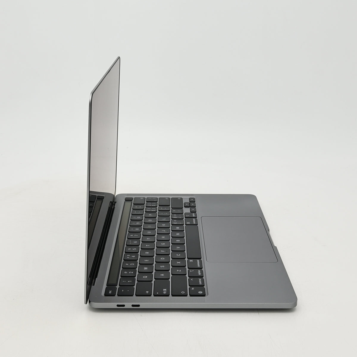 95新 Apple MacBook Pro 22年 13寸 M2（8+10核） 8G RAM 512G SSD 深空灰色