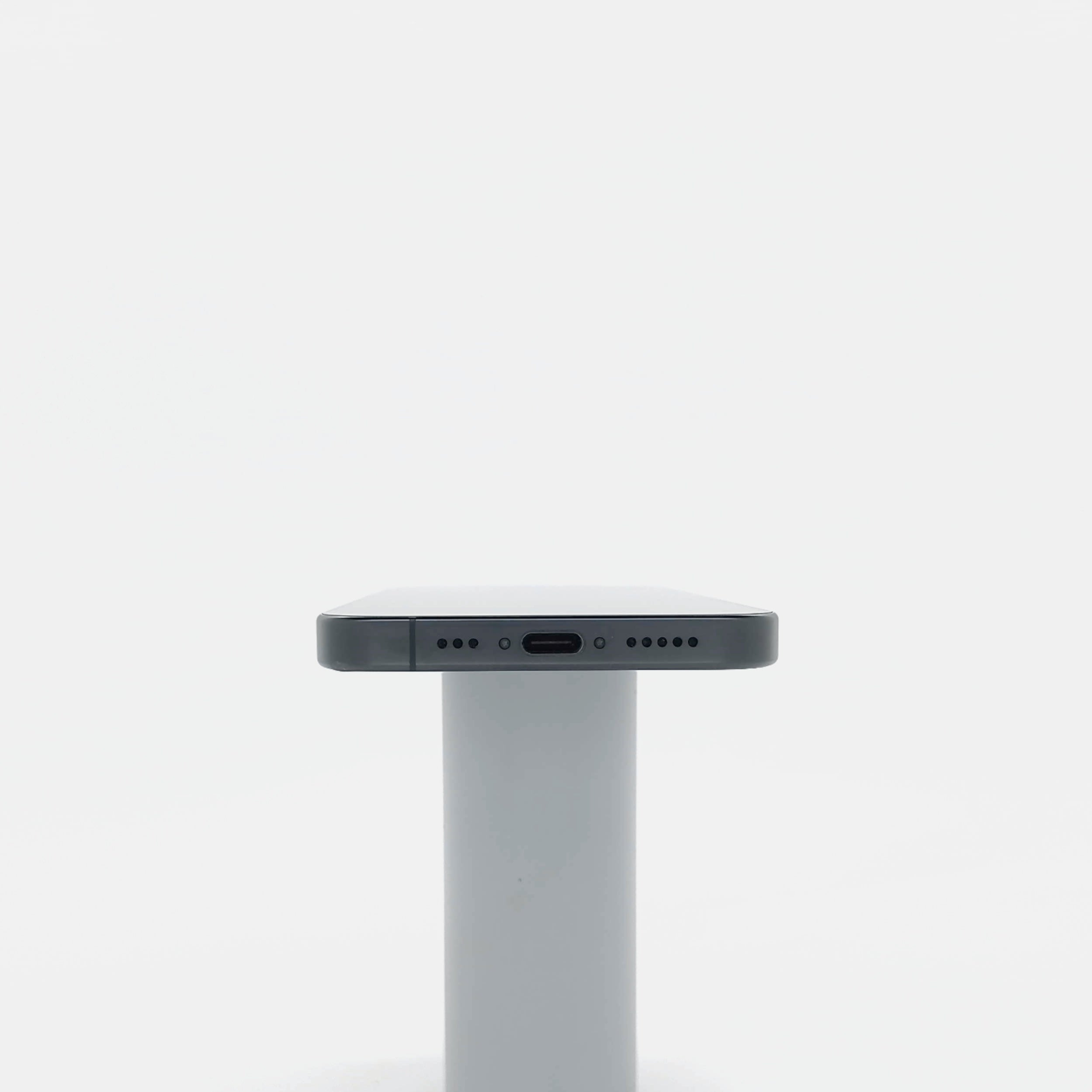 95新 Apple iPhone 16 Pro 128G 黑色鈦金屬 中國大陸版