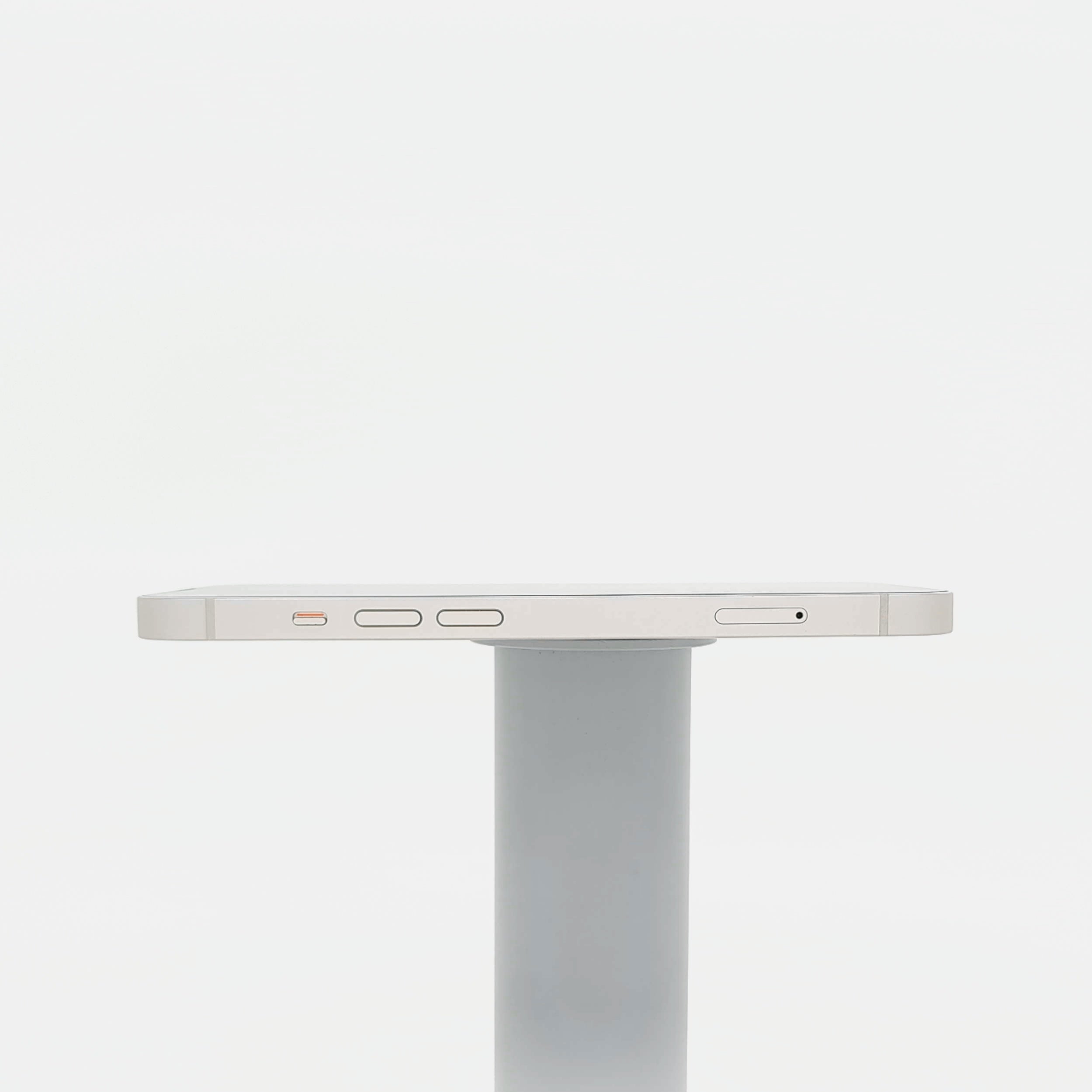 95新 Apple iPhone 13 128G 星光色 中國大陸版