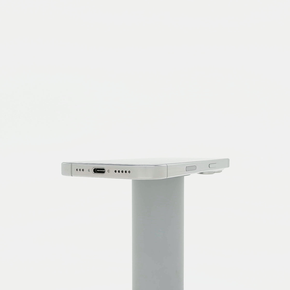 95新 Apple iPhone 16 Pro 128G 白色鈦金屬 中國大陸版