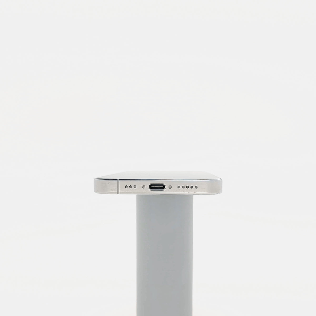 95新 Apple iPhone 16 Pro 128G 白色鈦金屬 中國大陸版