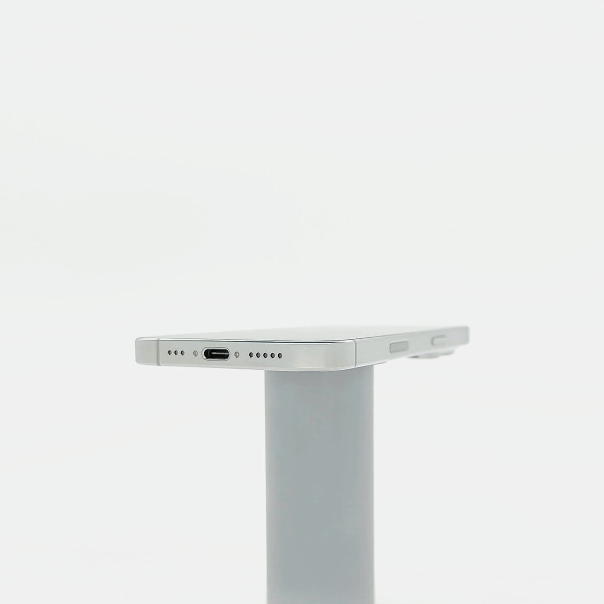 95新 Apple iPhone 16 Pro 128G 白色鈦金屬 中國大陸版