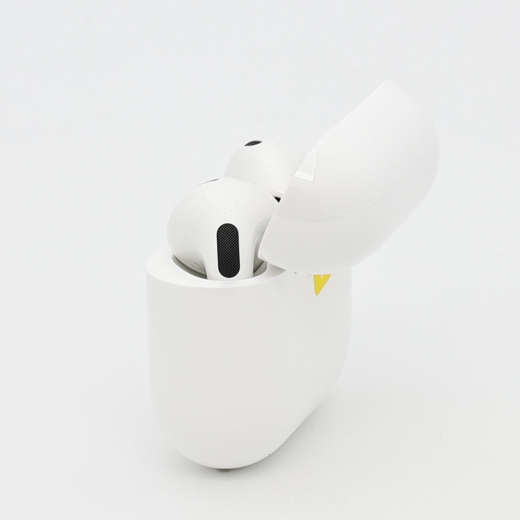99新 Apple AirPods 5 白色