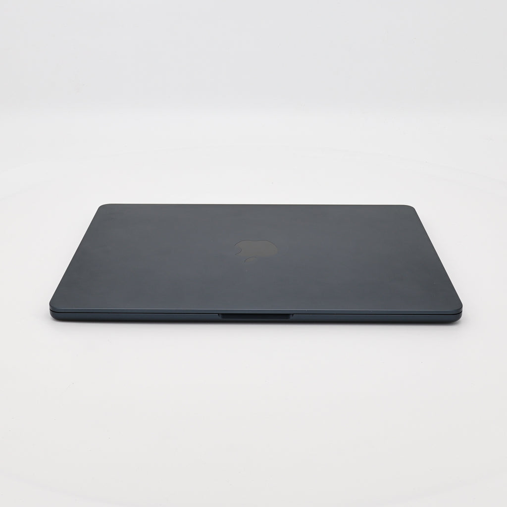 95新 Apple MacBook Air 24年 13寸 M3（8+8核） 8G RAM 256G SSD 午夜色
