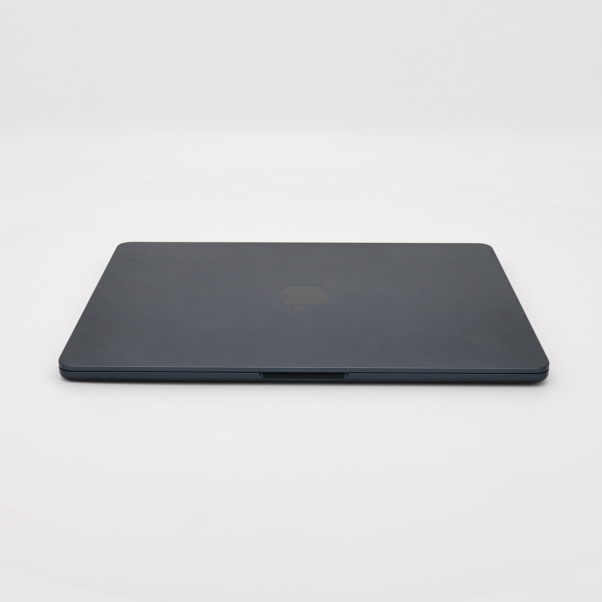 95新 Apple MacBook Air 24年 13寸 M3（8+8核） 8G RAM 256G SSD 午夜色