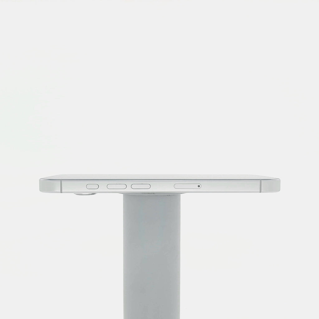 95新 Apple iPhone 16 Pro 128G 白色鈦金屬 中國大陸版