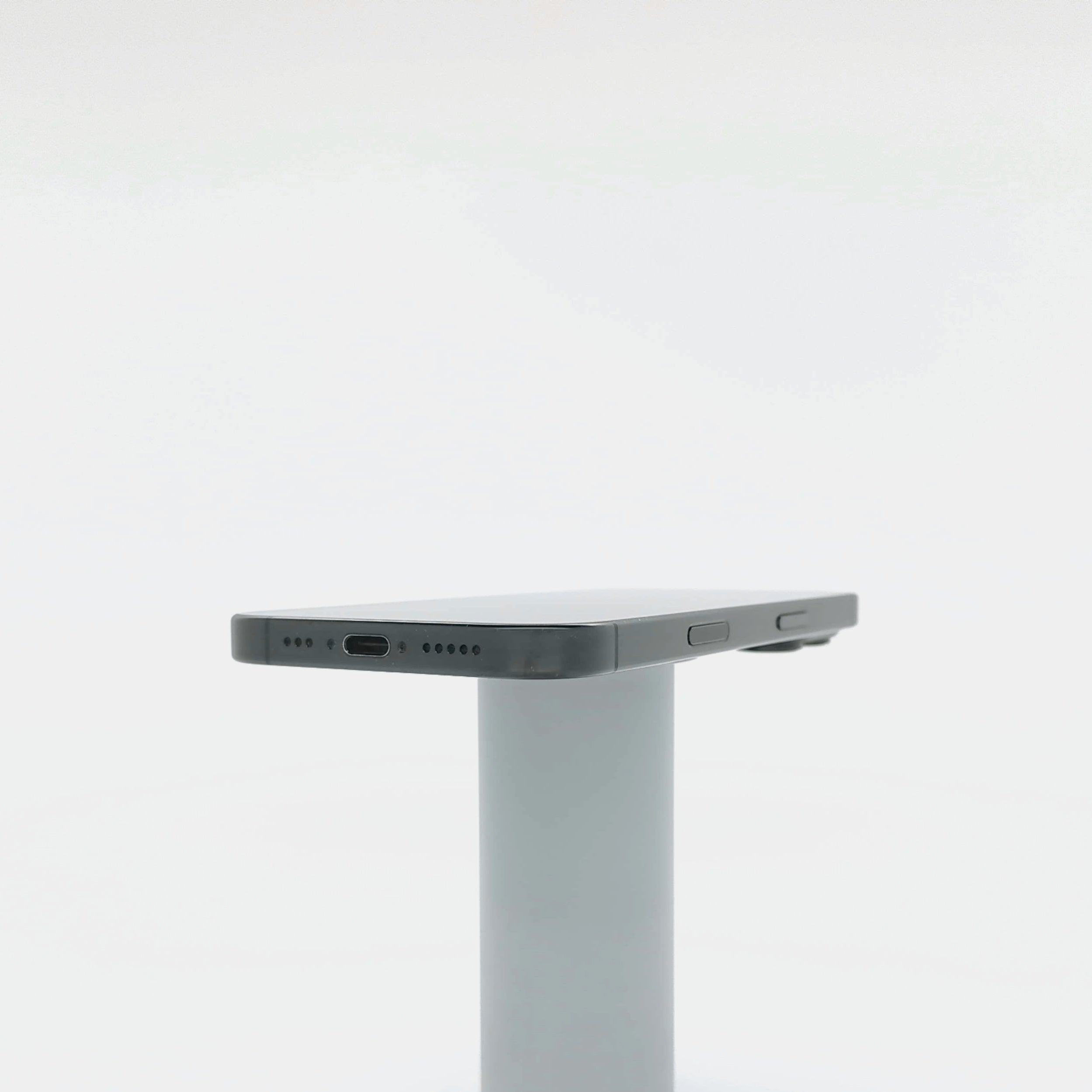 95新 Apple iPhone 16 Pro 128G 黑色鈦金屬 中國大陸版