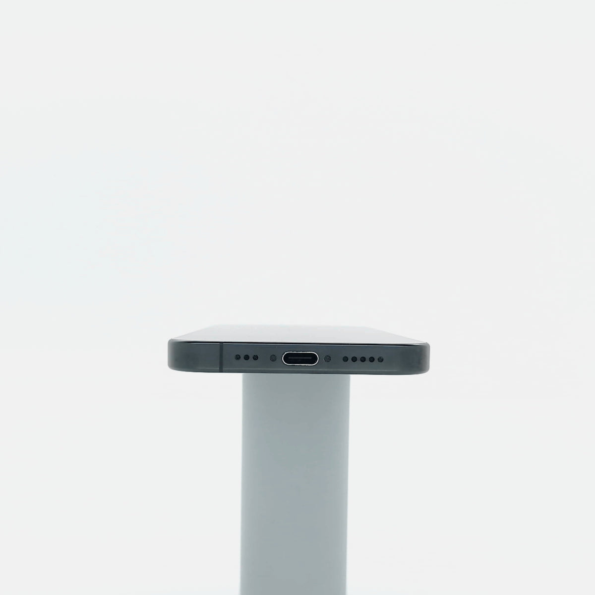 95新 Apple iPhone 16 Pro 128G 黑色鈦金屬 中國大陸版
