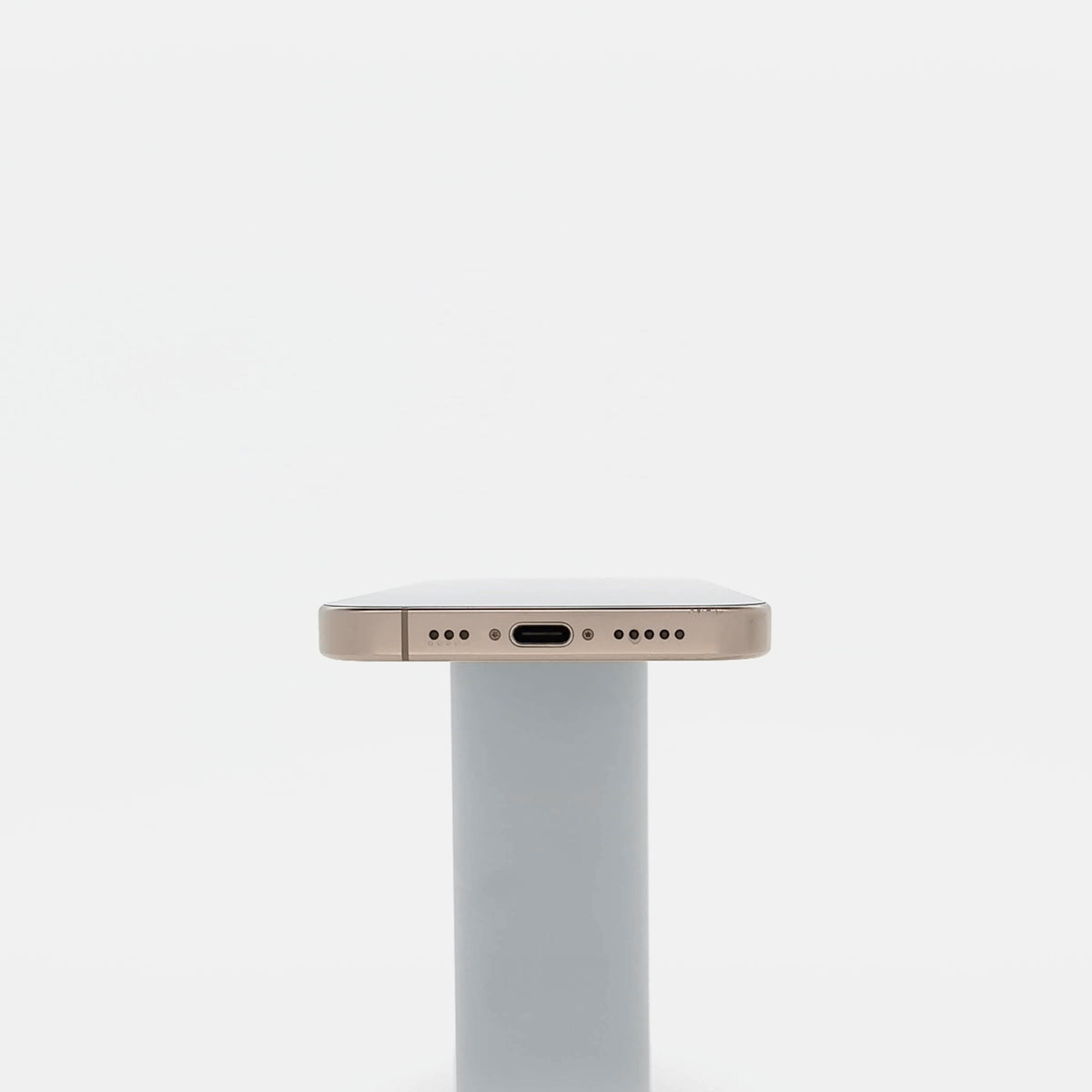 95新 Apple iPhone 16 Pro 128G 沙漠色鈦金屬 中國大陸版