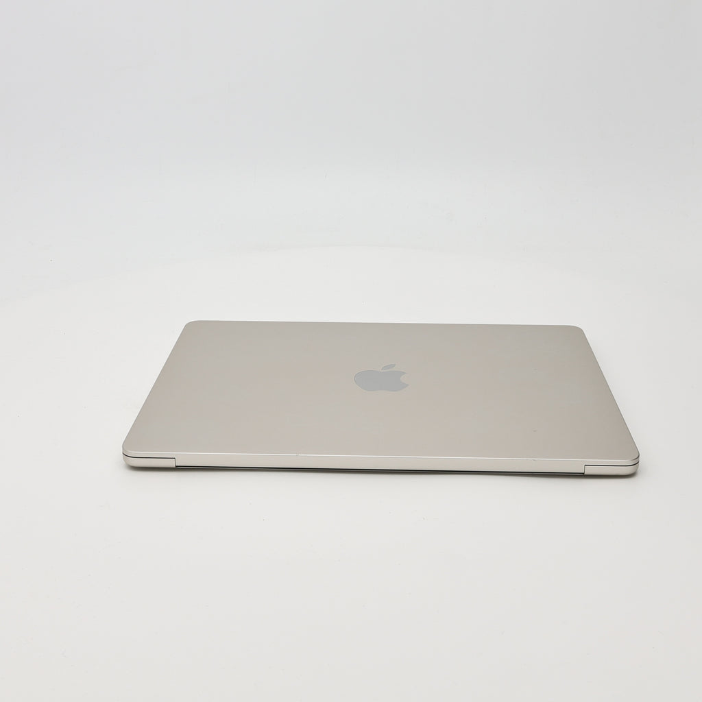 95新 Apple MacBook Air 22年 13寸 M2（8+10核） 8G RAM 512G SSD 星光色