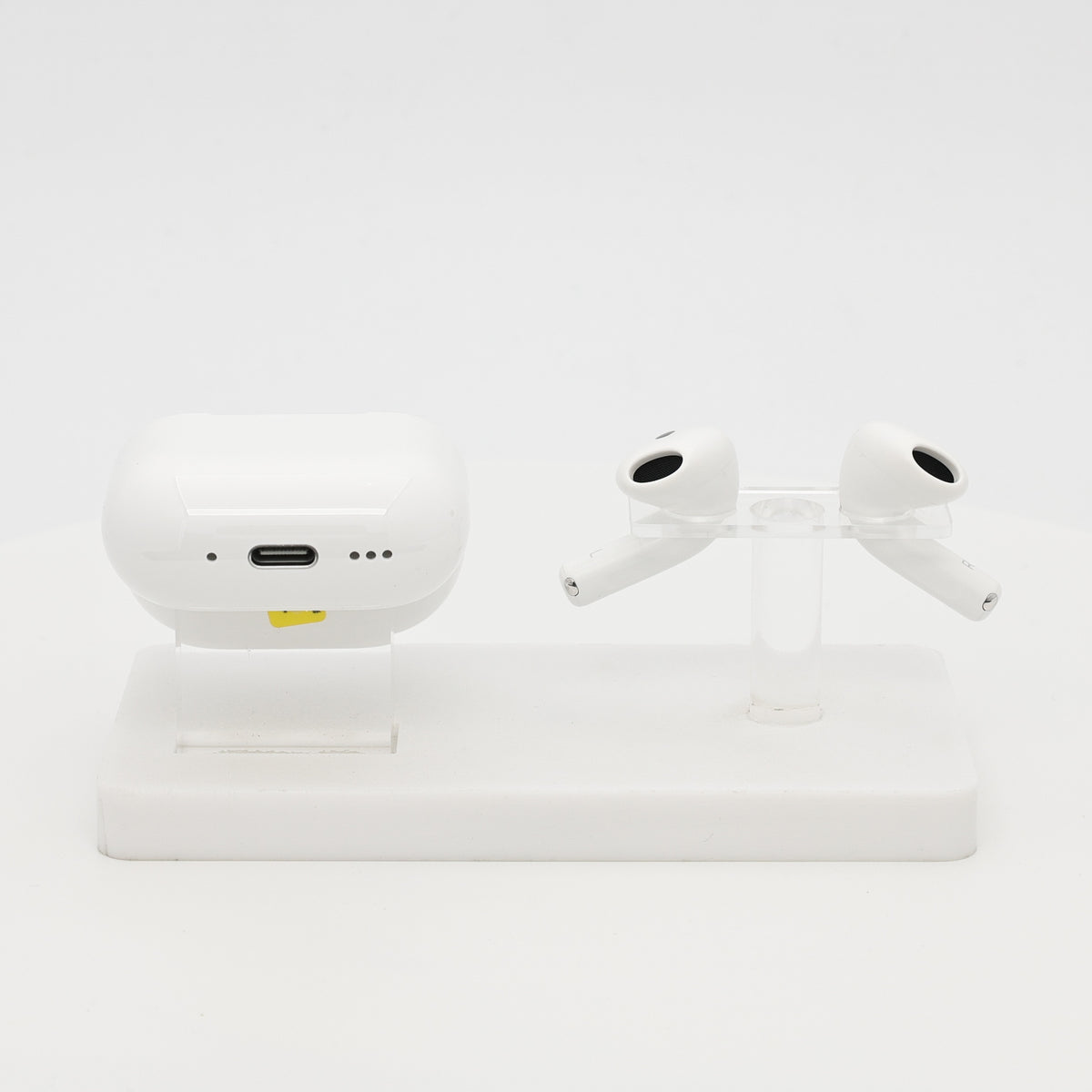 99新 Apple AirPods 4 (支持主動降噪) 白色