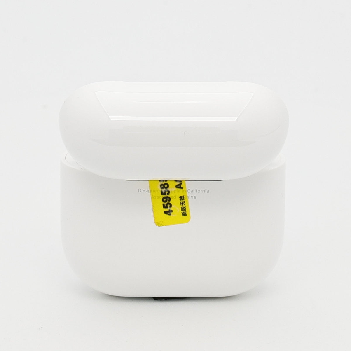 99新 Apple AirPods 4 (支持主動降噪) 白色
