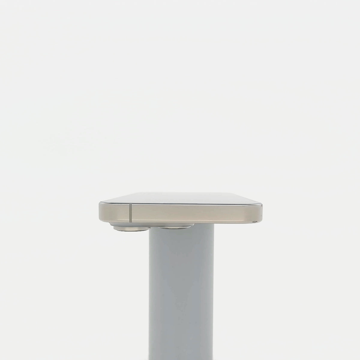 95新 Apple iPhone 16 Pro 128G 原色鈦金屬 中國大陸版