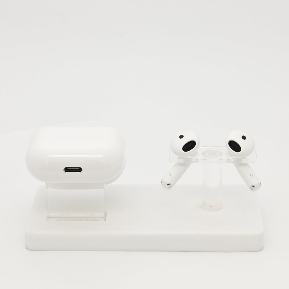 99新 Apple AirPods 4 (不支持主動降噪) 白色