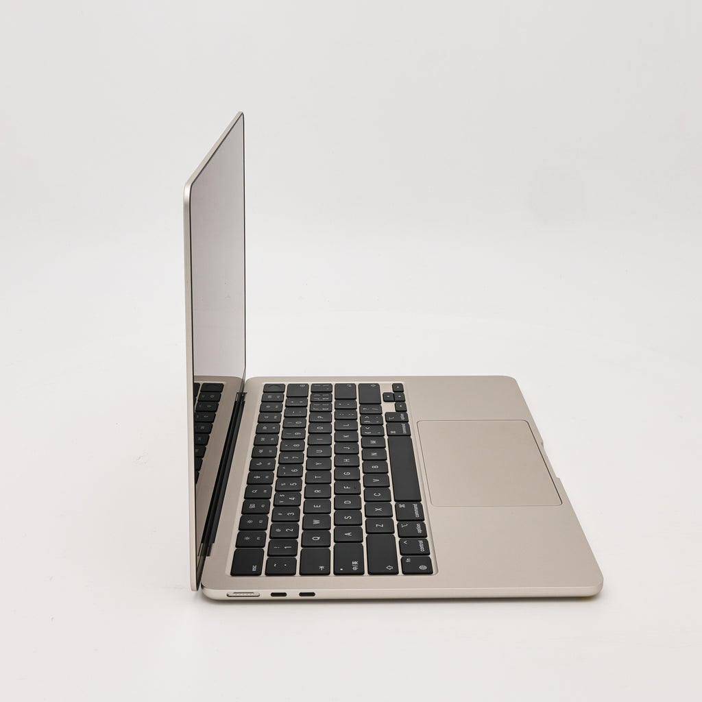 99新 Apple MacBook Air 22年 13寸 M2（8+8核） 16G RAM 256G SSD 星光色