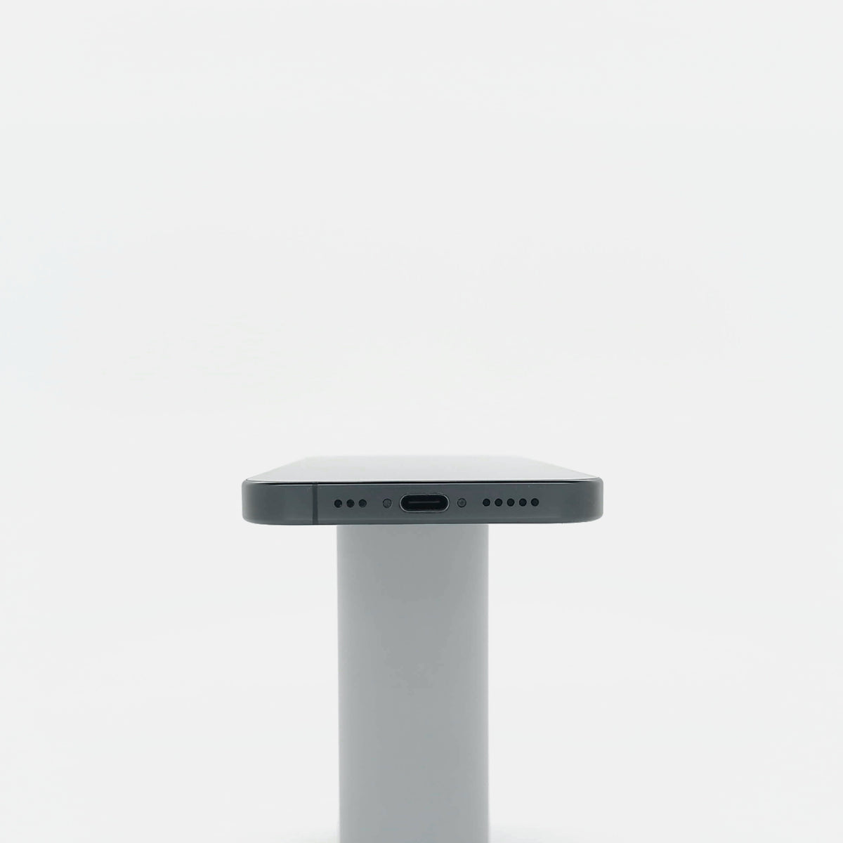 95新 Apple iPhone 16 Pro 128G 黑色鈦金屬 中國大陸版
