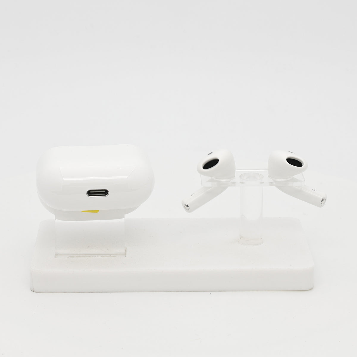 99新 Apple AirPods 4 (不支持主動降噪) 白色