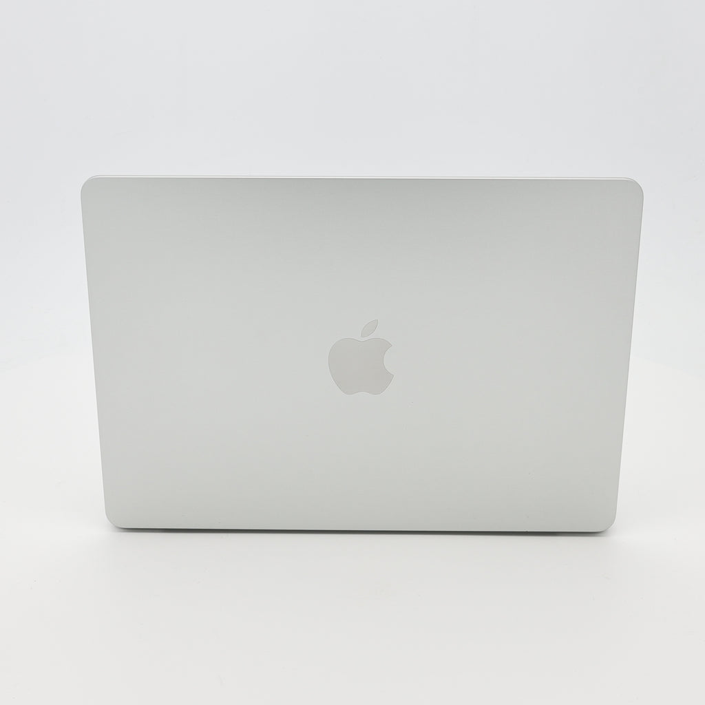 99新 Apple MacBook Air 22年 13寸 M2（8+8核） 8G RAM 256G SSD 銀色
