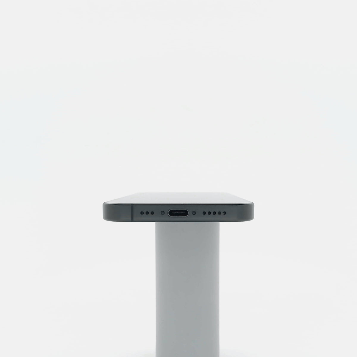 95新 Apple iPhone 16 Pro 128G 黑色鈦金屬 中國大陸版