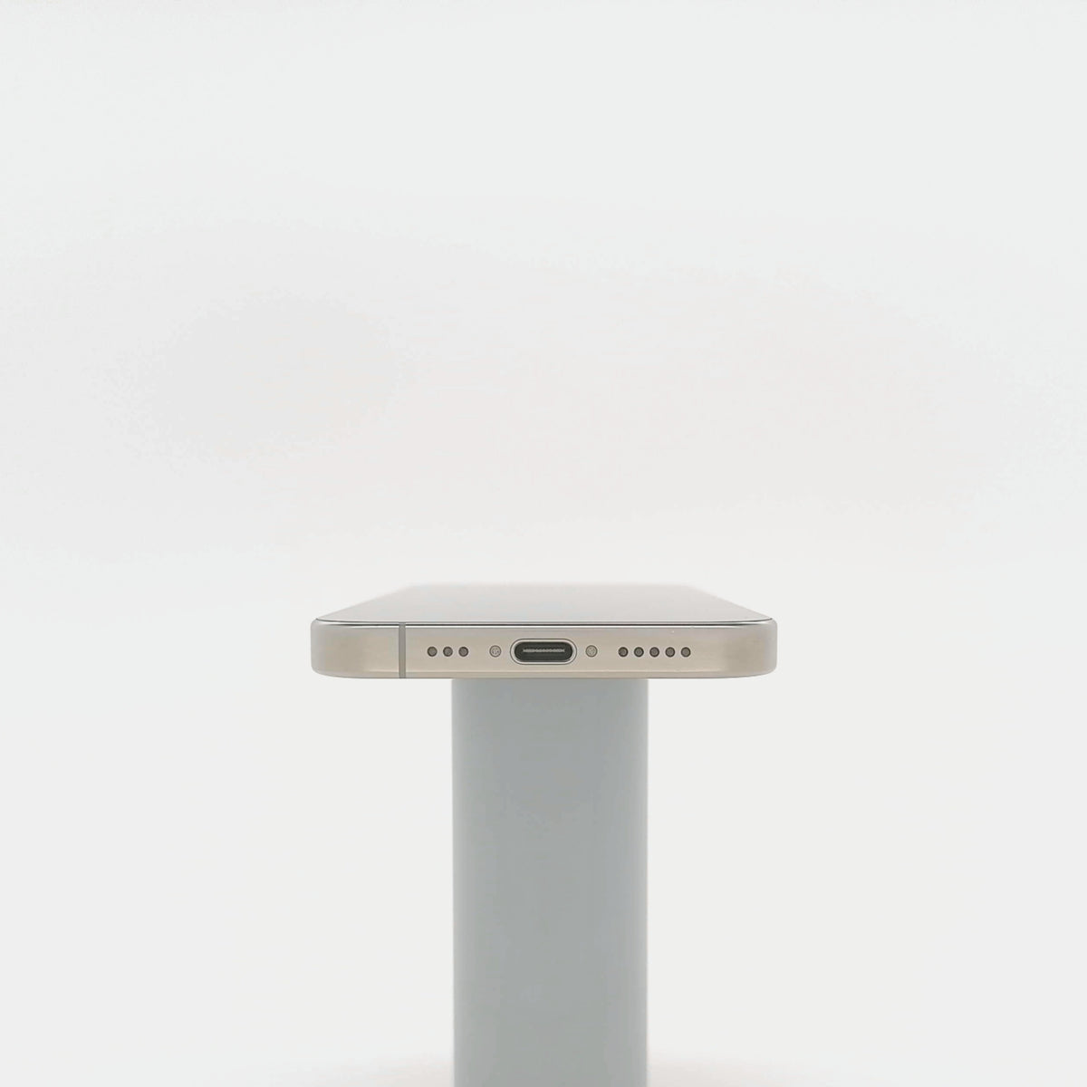 95新 Apple iPhone 16 Pro 128G 原色鈦金屬 中國大陸官換機