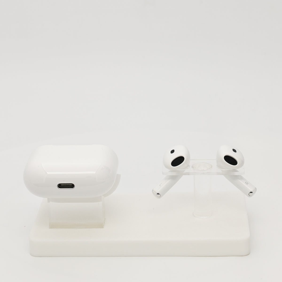 99新 Apple AirPods 4 (不支持主動降噪) 白色