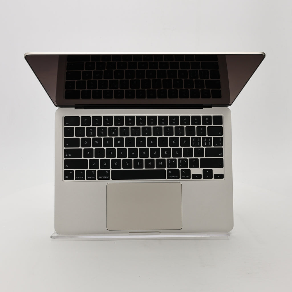 95新 Apple MacBook Air 22年 13寸 M2（8+8核） 8G RAM 256G SSD 星光色