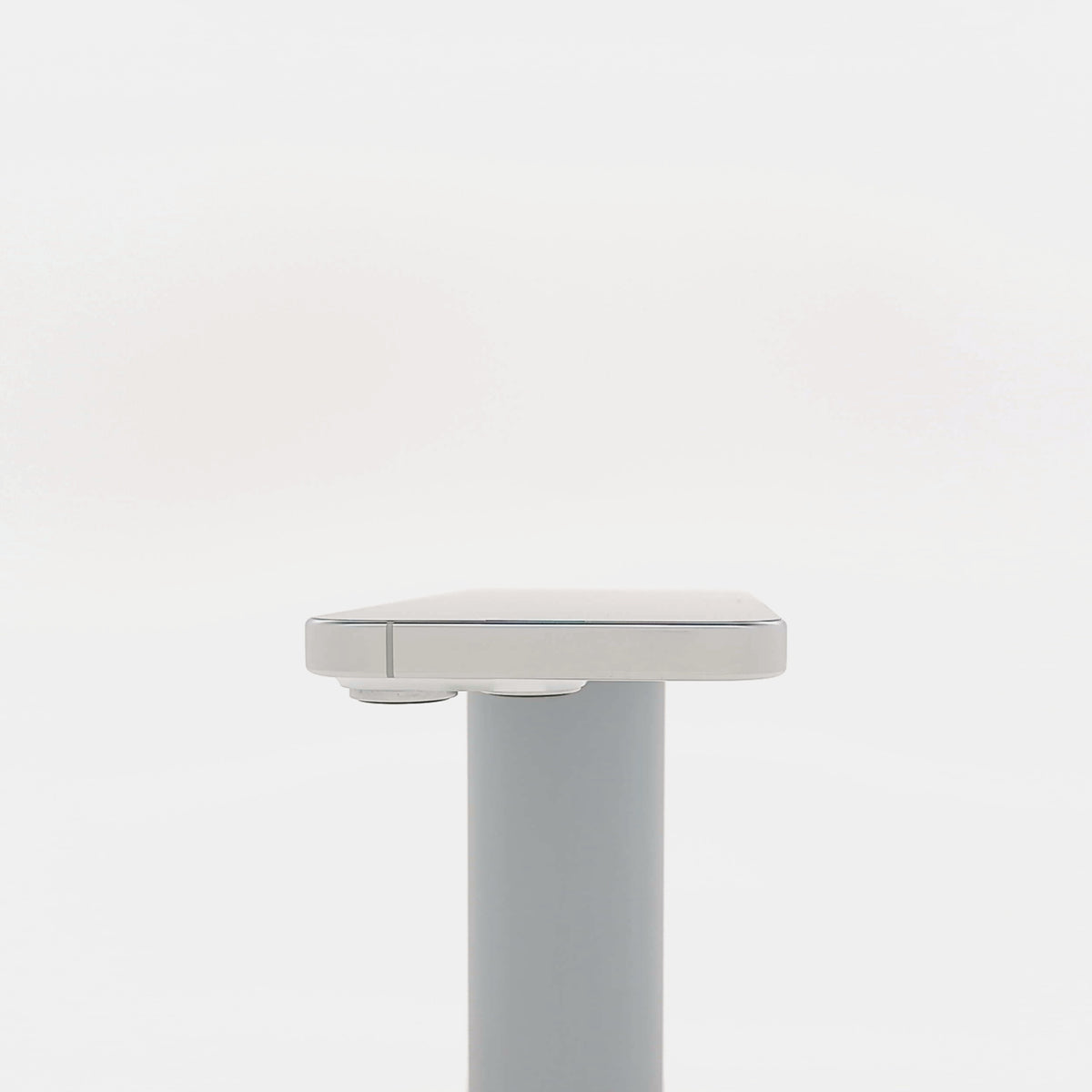 95新 Apple iPhone 16 Pro 128G 白色鈦金屬 中國大陸版
