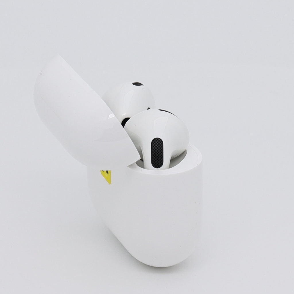 99新 Apple AirPods 5 白色