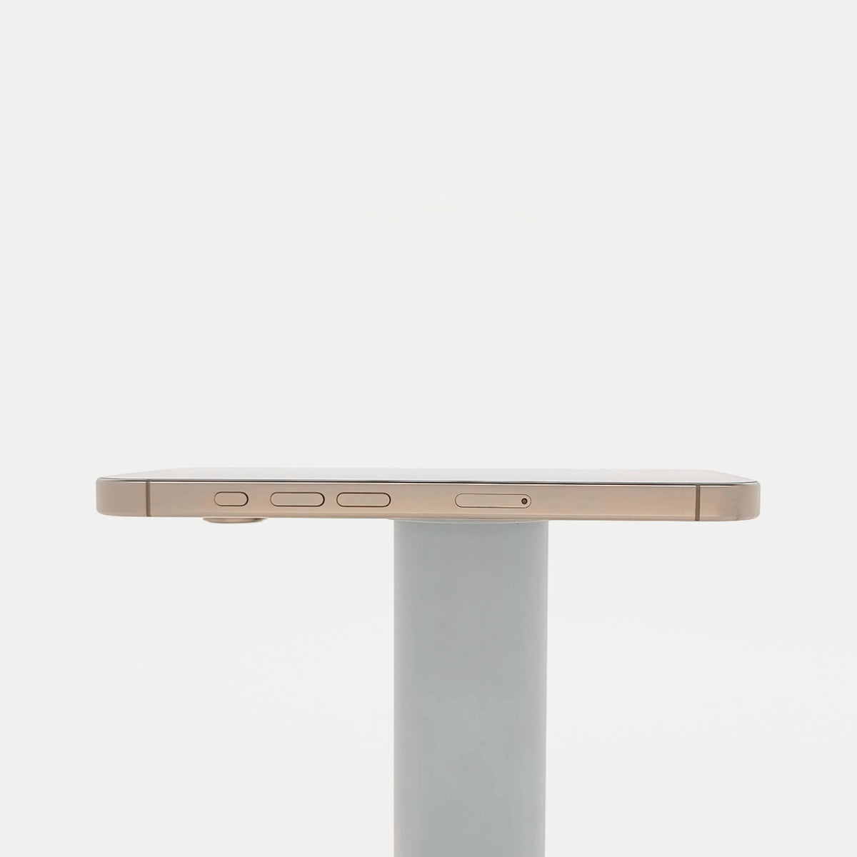 95新 Apple iPhone 16 Pro 128G 沙漠色鈦金屬 中國大陸版