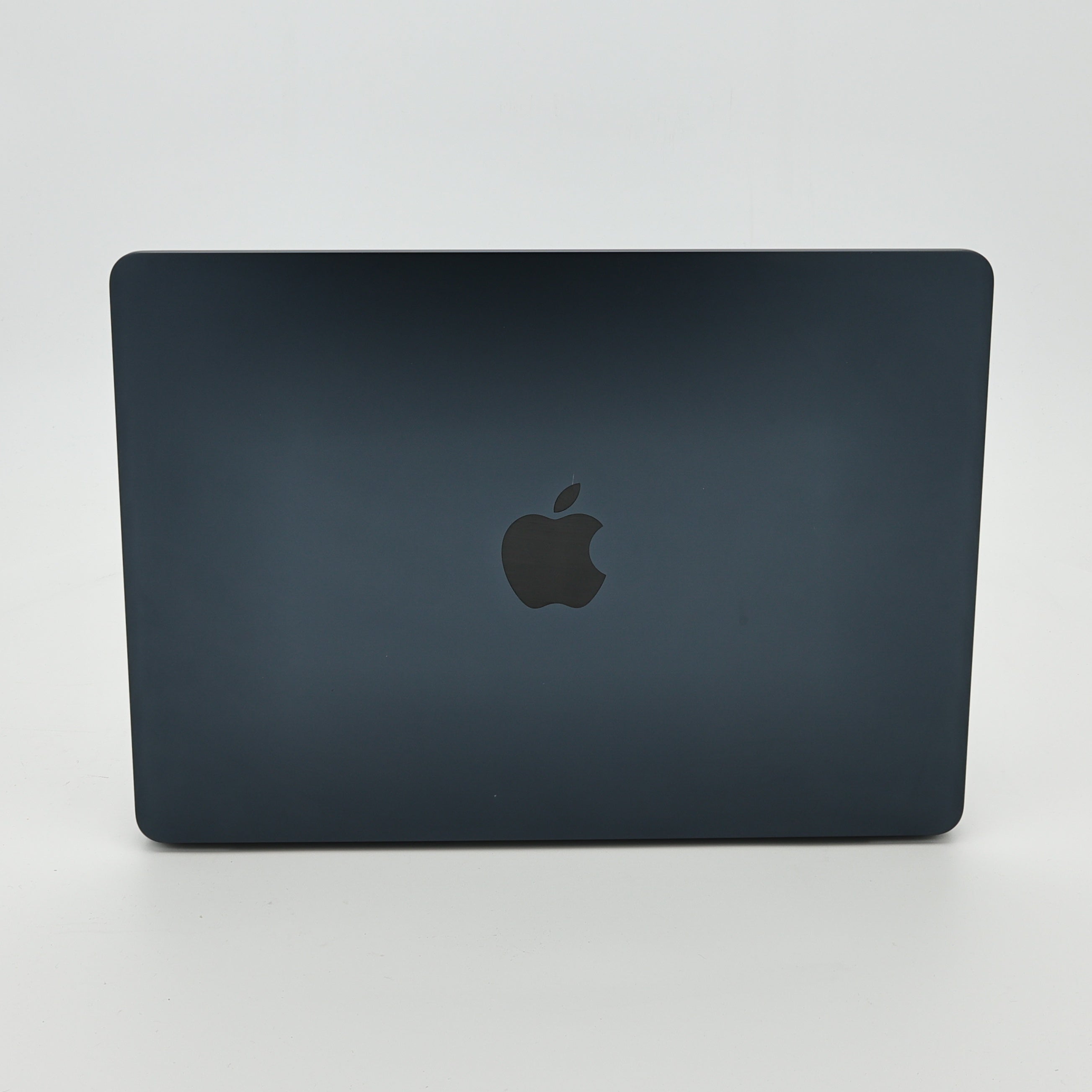 95新 Apple MacBook Air 24年 13寸 M3（8+8核） 8G RAM 256G SSD 午夜色